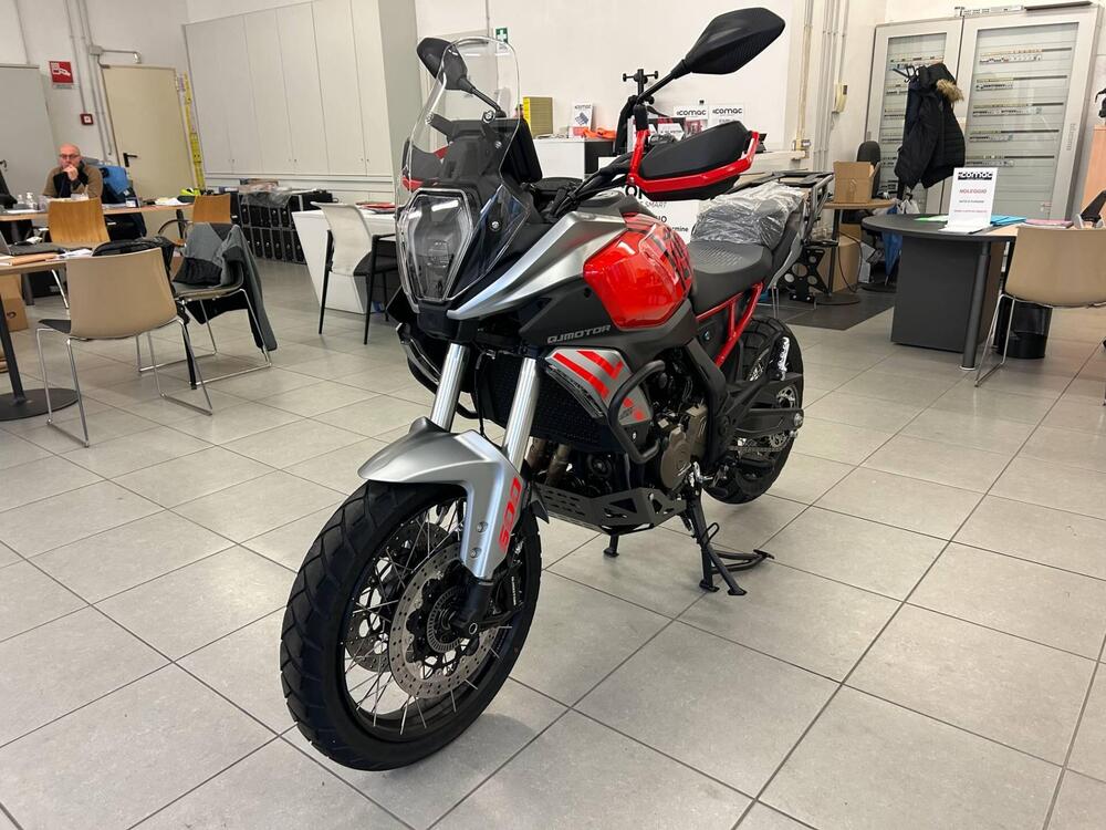 QJ Motor SRT 600 SX (2024 - 25) (8)