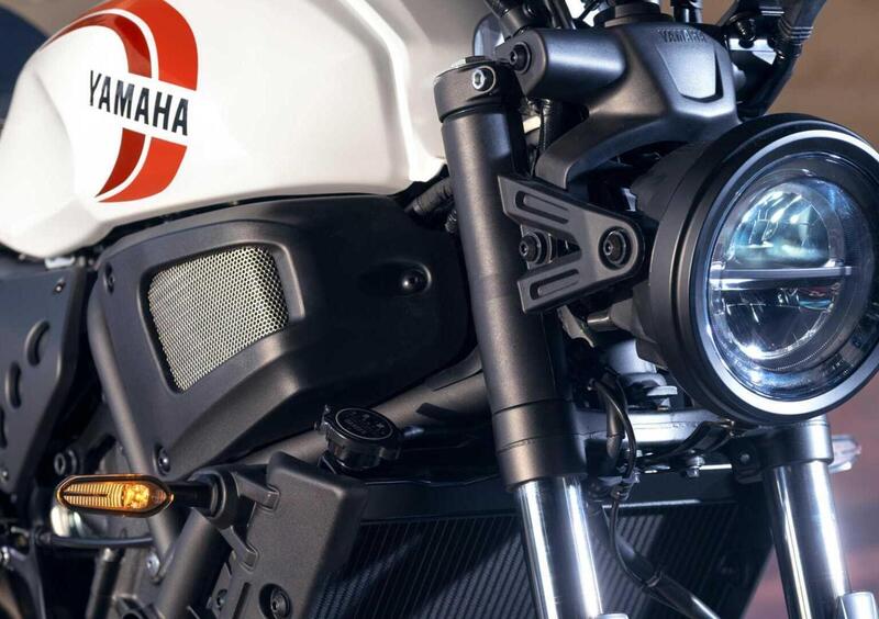 Yamaha XSR 700 XSR 700 (2022 - 25) (8)