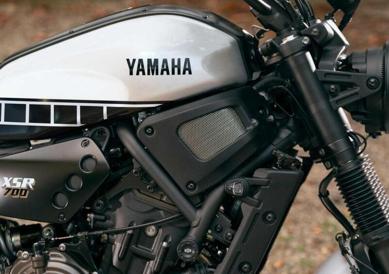 Yamaha XSR 700 XSR 700 Legacy (2023 - 25) (9)