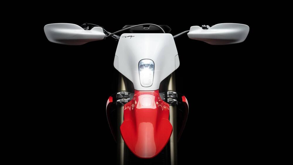 Stark Future Varg EX (2024 - 25) (8)