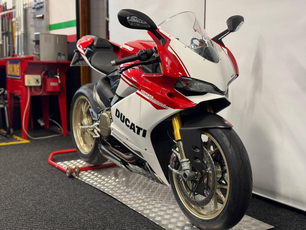 Ducati 1299 Panigale S Anniversario (2016) (13)