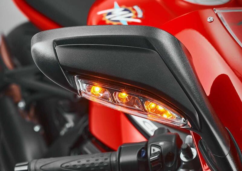 MV Agusta F3 800 F3 800 R (2023 - 25) (15)