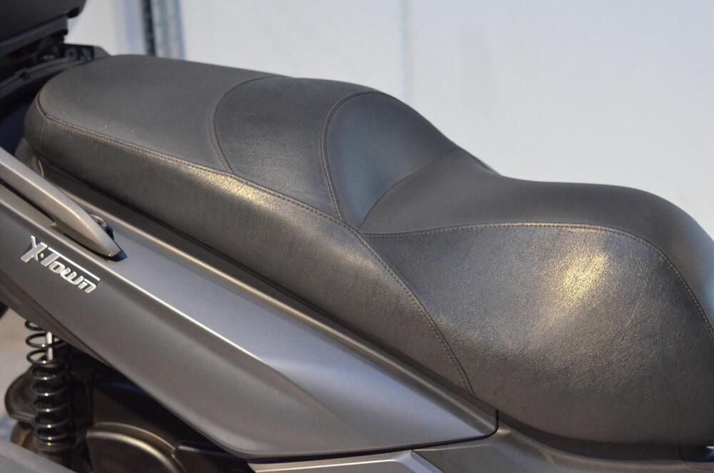 Kymco X-Town 300i ABS (2016 - 20) (7)