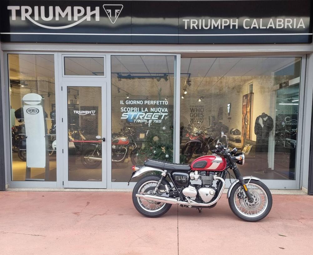 Triumph Bonneville T120 Elvis (2024 - 25) (2)