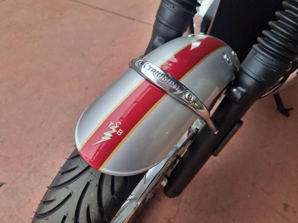 Triumph Bonneville T120 Elvis (2024 - 25) (10)