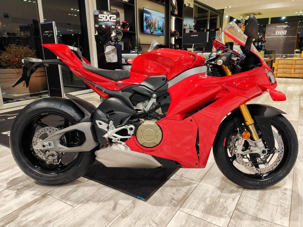 Ducati Panigale V4 (2025) (11)