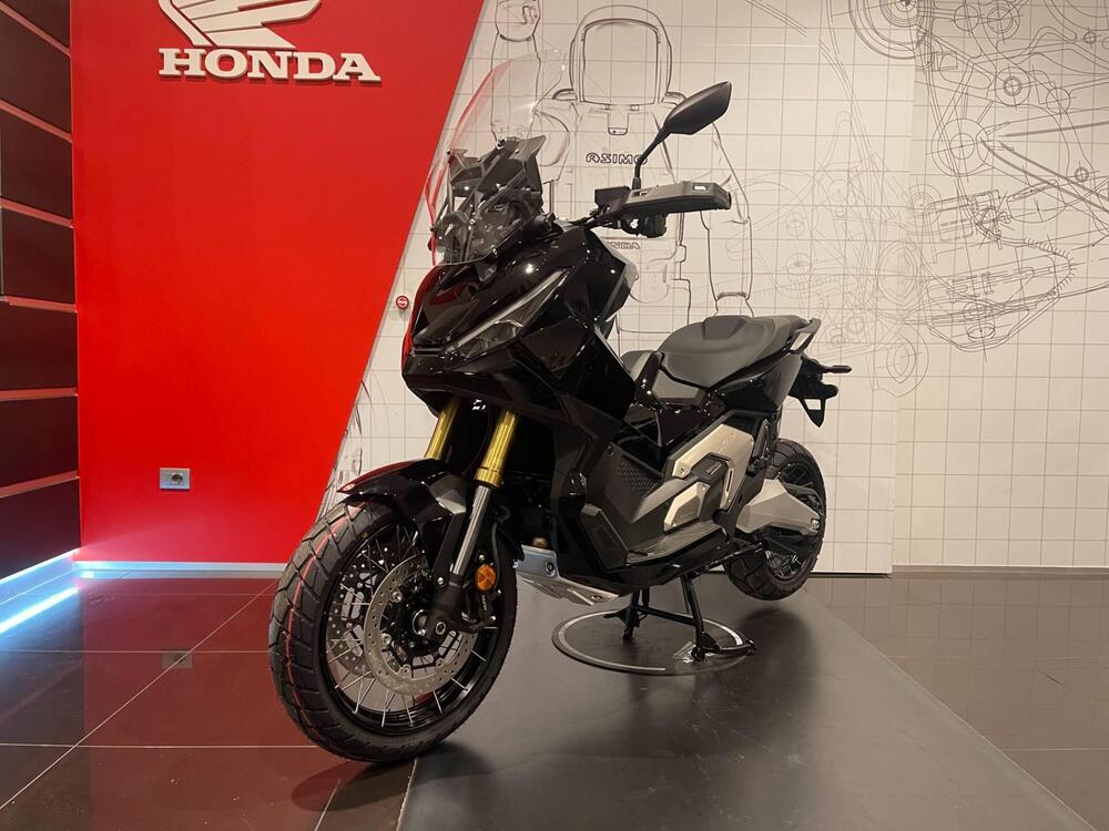 Honda X-ADV 750 (2025) (5)