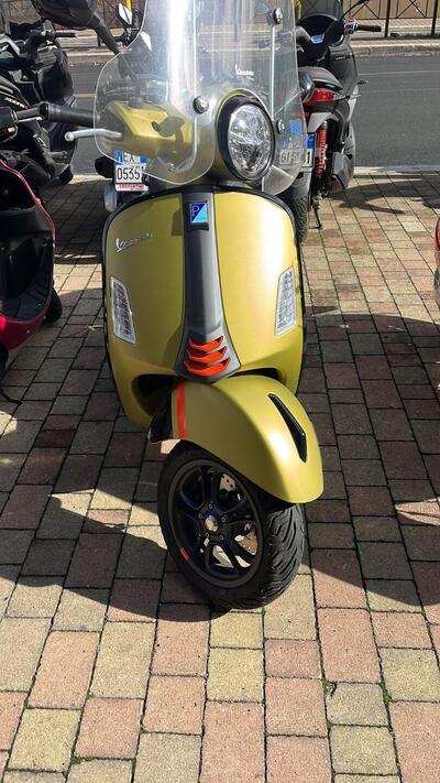 Vespa GTS 300 Supertech Hpe (2021 - 22) usata