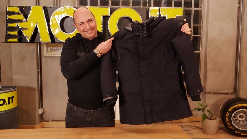 Clover Manhattan WP, la giacca in stile parka perfetta in citt&agrave; [VIDEO]