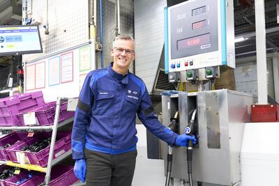 Che carburante c'&egrave; nel serbatoio di un'auto quando esce dalla fabbrica? Cos&igrave; fa BMW con questo diesel ecologico nel serbatoio