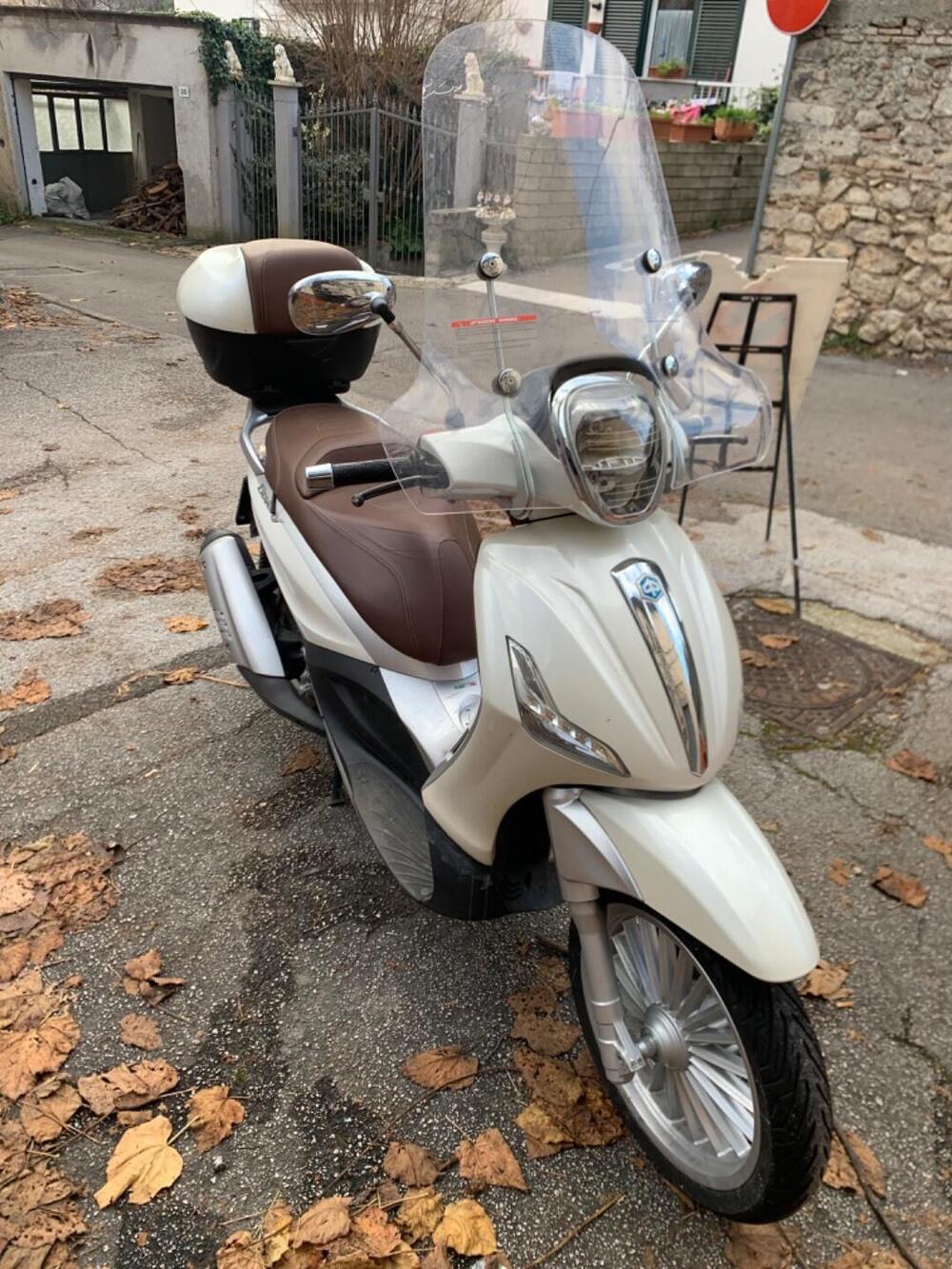 Piaggio Beverly 300 i.e. (2010 - 16) (4)