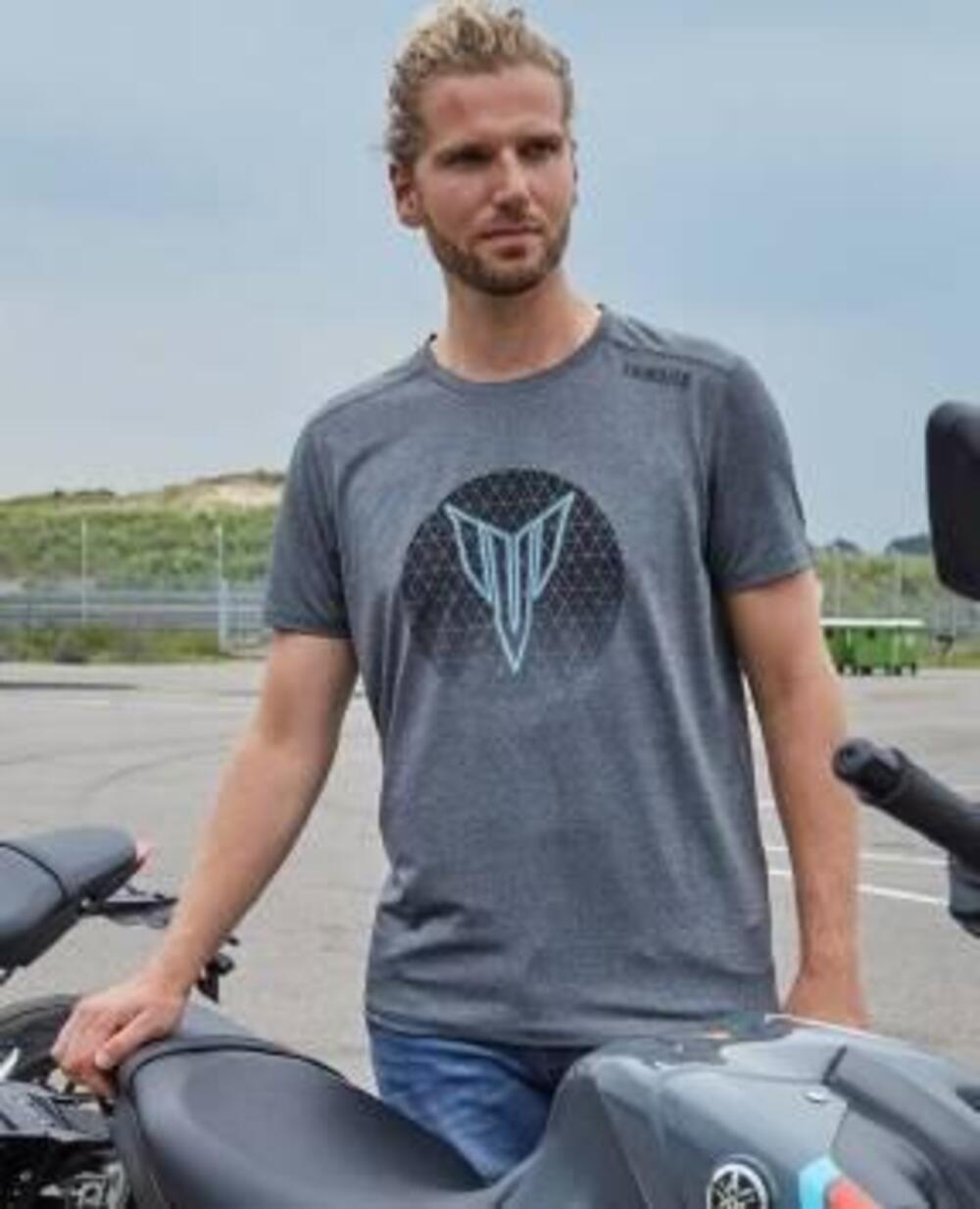 TRIMBOLI MOTO SUPEROFFERTA T-SHIRT MT B22MT113F0- Yamaha