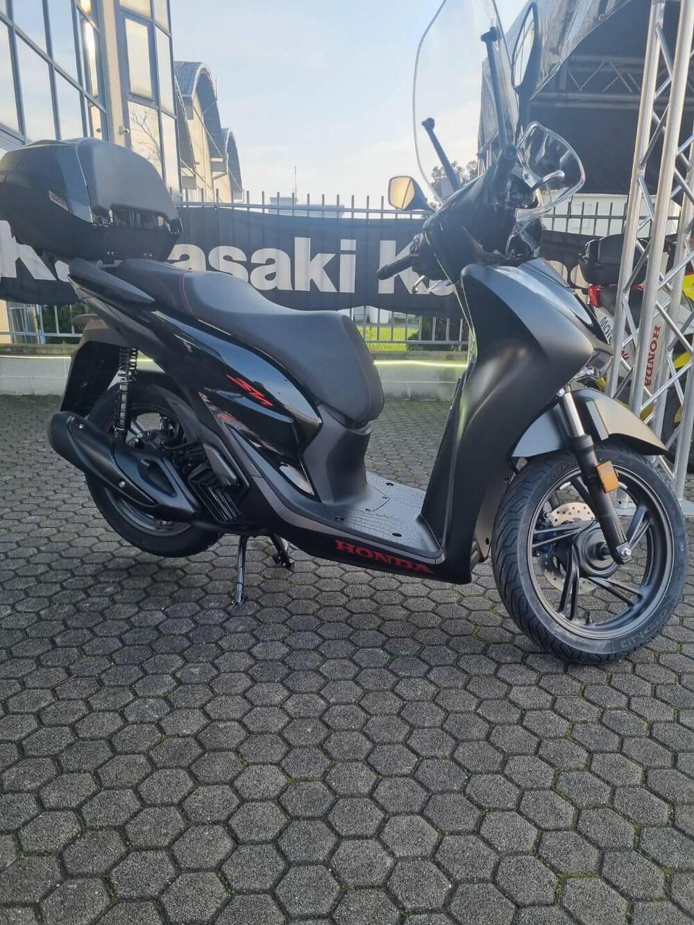 Honda SH 125i Sport (2022 - 23) (2)