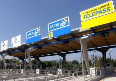 Stop agli aumenti delle autostrade, ritirato l'emendamento