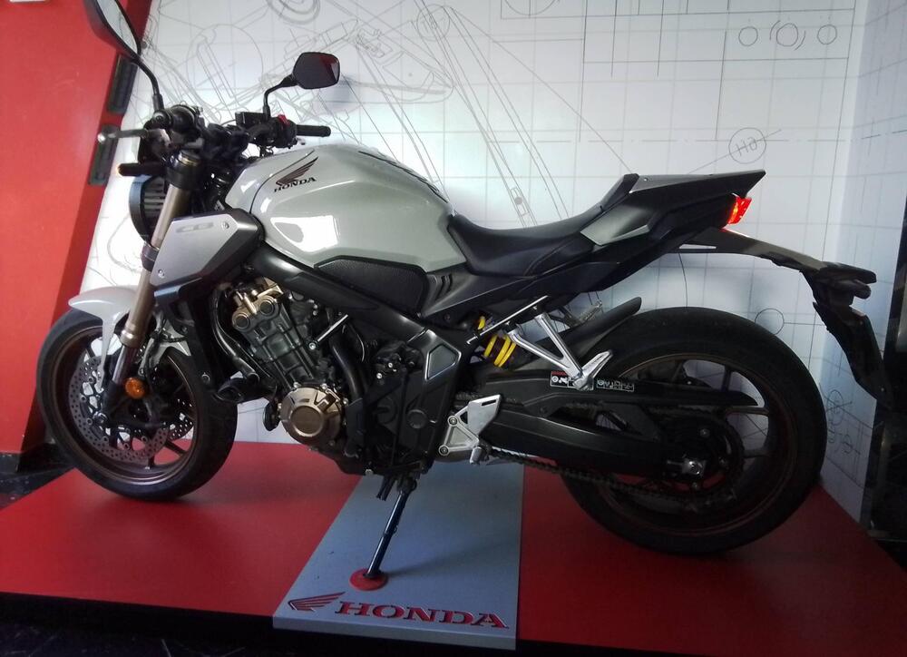 Honda CB 650 R (2021 - 23) (16)