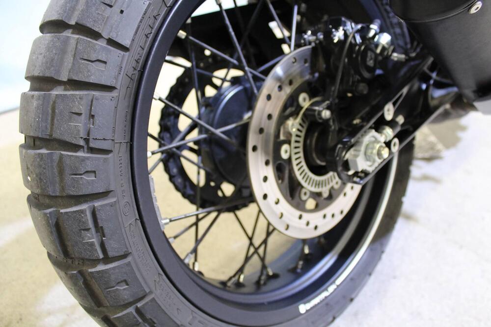 Husqvarna Svartpilen 401 (2021 - 23) (6)