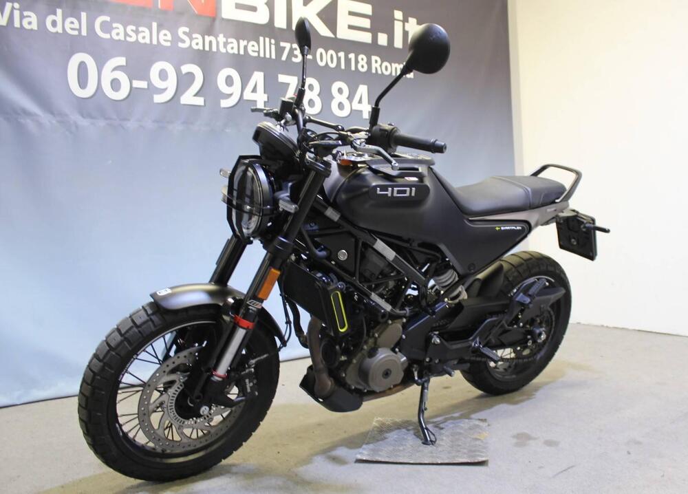 Husqvarna Svartpilen 401 (2021 - 23) (12)