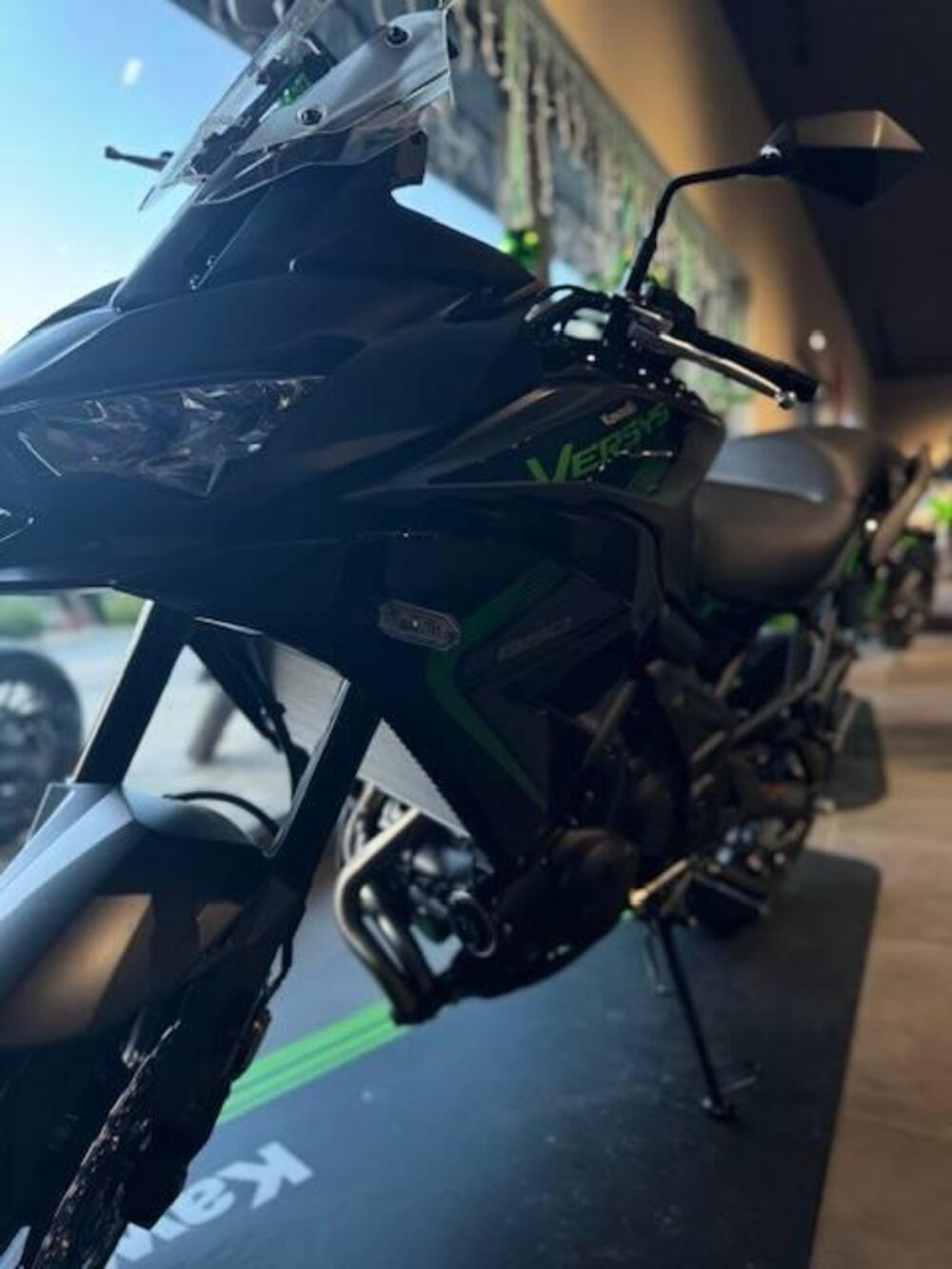 Kawasaki Versys 650 (2025 - 26) (4)