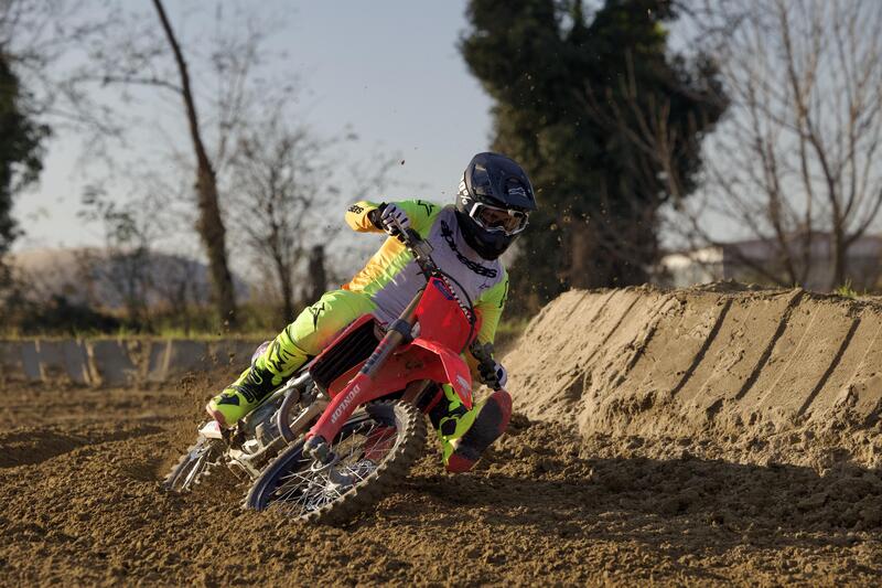 Honda CRF250 R Works Edition: una moto ufficiale per noi appassionati [VIDEO e GALLERY]