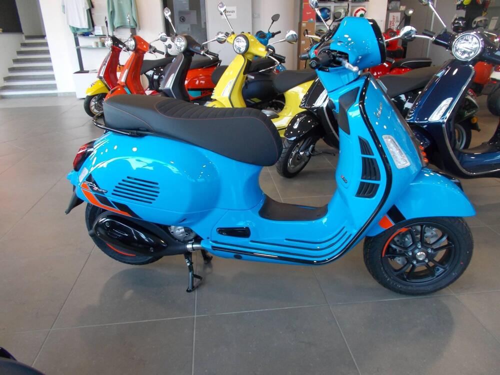 Vespa GTS 310 Supersport (2025) (5)