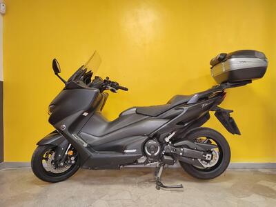 Yamaha T-Max 560 (2020 - 21) usata