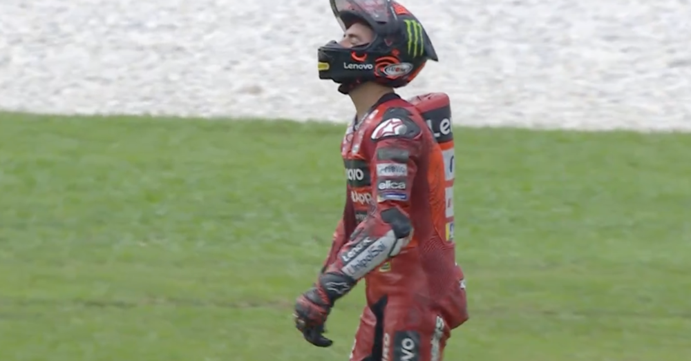 [VIDÉO] "Stronzificaci!" : sur Dream On c'est Tardozzi refait son show ! Et Pecco Bagnaia : "s'il m'attrape le pied, il me casse la jambe"