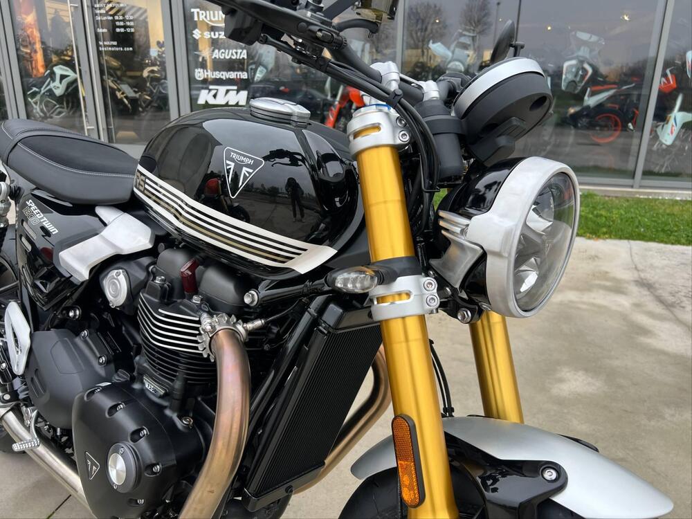 Triumph Speed Twin 1200 RS (2025 - 26) (2)