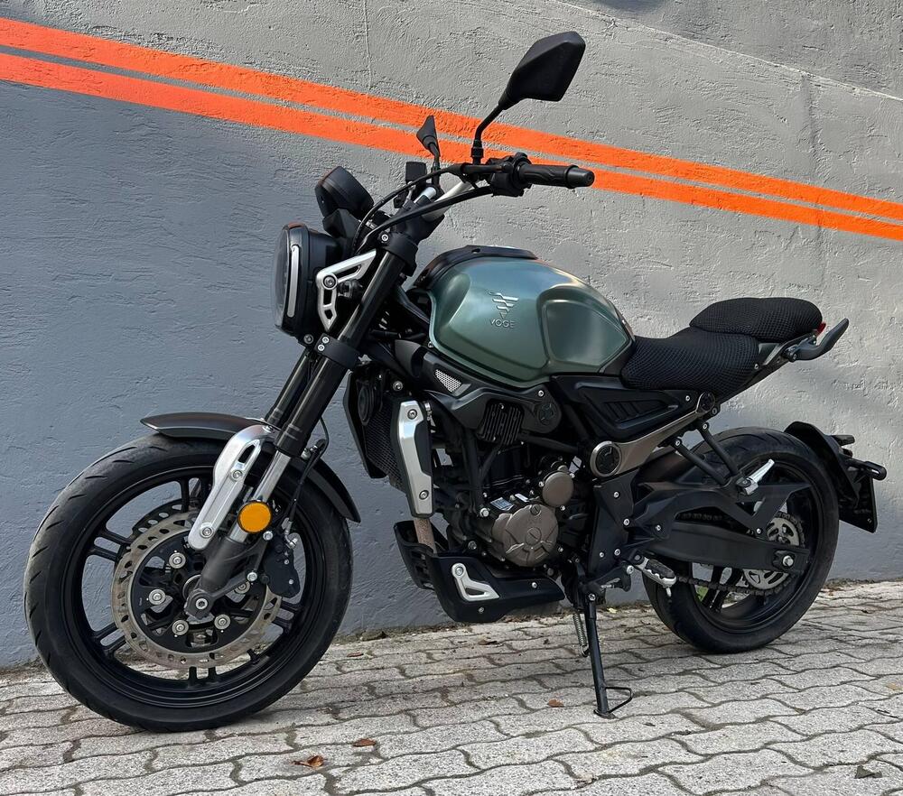 Voge Trofeo 300AC (2021 - 25) (4)