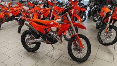KTM 300 EXC Six Days (2025) nuova