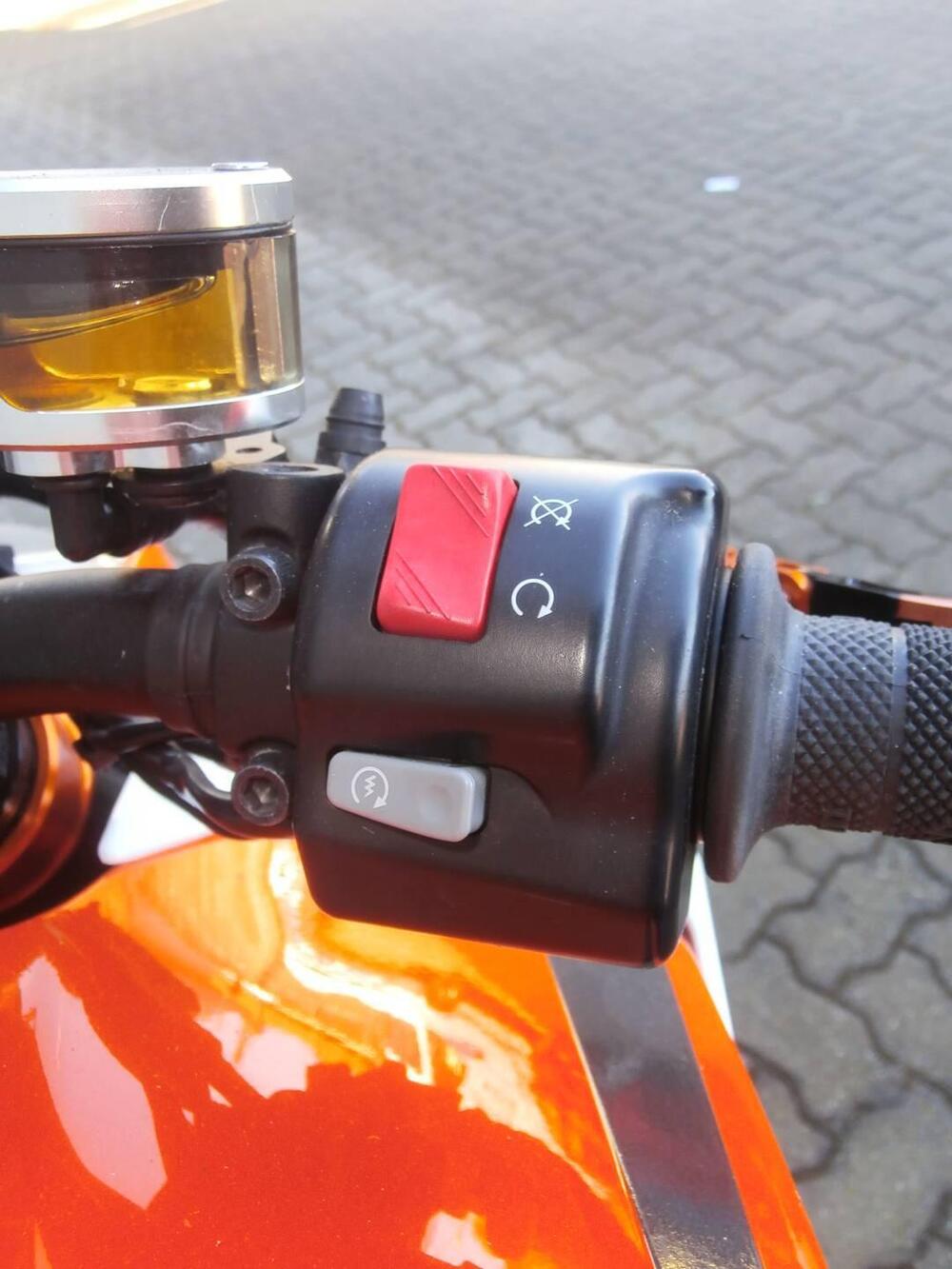 KTM 1290 Super Duke R ABS (2014 - 16) (17)