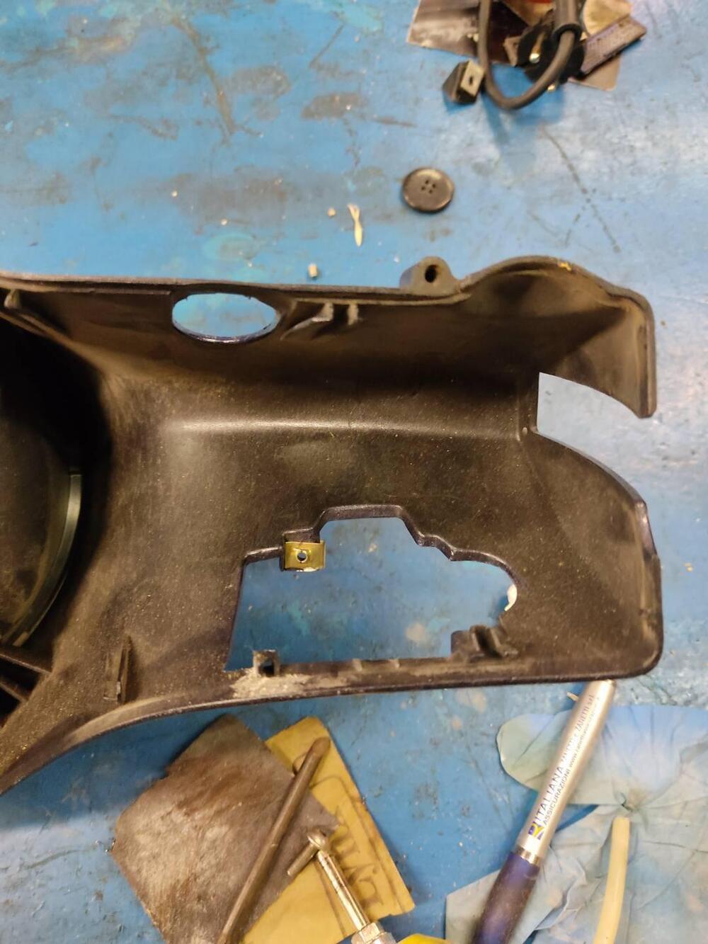 Faro e cover piaggio vespa 200 250 300 (4)