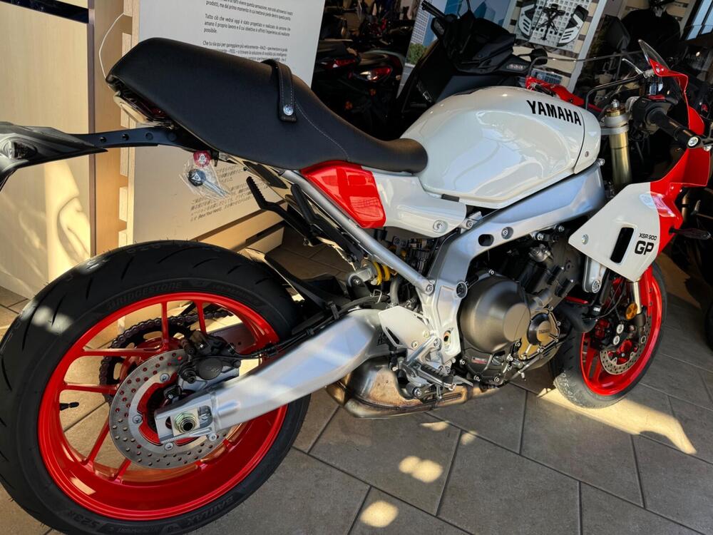 Yamaha XSR 900 GP (2024 - 26) (3)