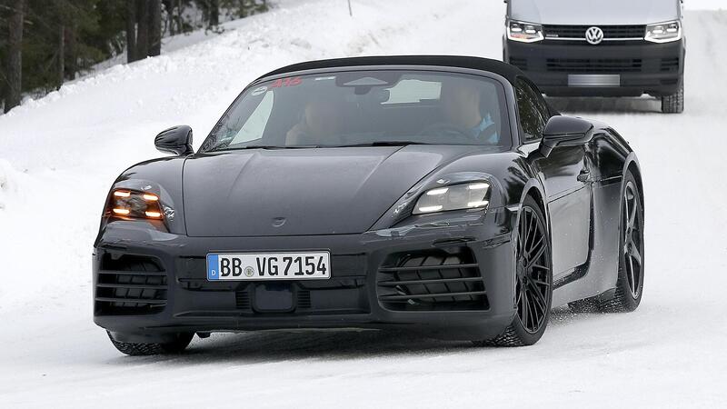 Porsche Boxster e Cayman elettriche nei guai per le batterie