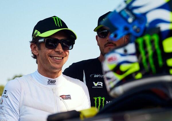 Signori, Valentino Rossi ha rinnovato il suo contratto da pilota ufficiale in BMW: ecco cosa far&agrave; e dove correr&agrave; nel 2025