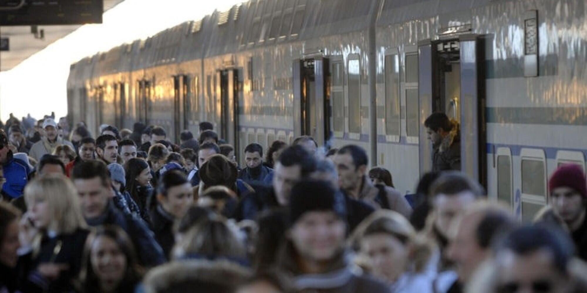 I pendolari italiani che ogni giorno viaggiano sui treni