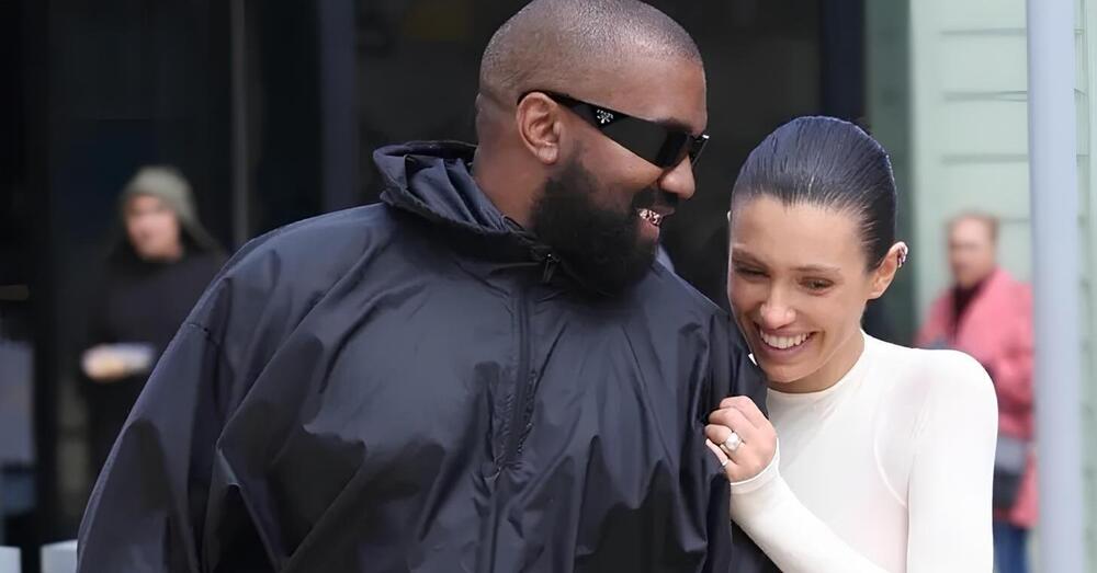 Kanye West e la settimana Bianca (Censori) di Natale a Tokyo: ma dove sono i figli? Kim Kardashian sar&agrave; contenta?