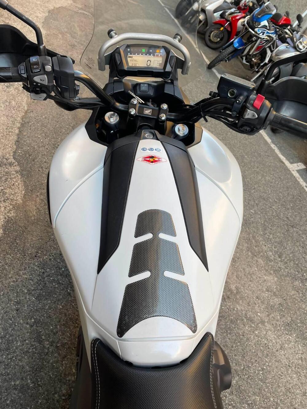 Honda NC 750 X DCT ABS Travel Edition (2016 -17) (7)