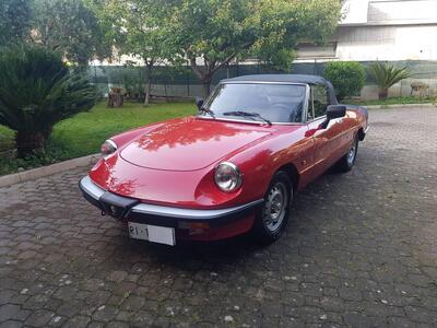 Alfa Romeo Spider 1600  d&#039;epoca del 1977 a Monterotondo