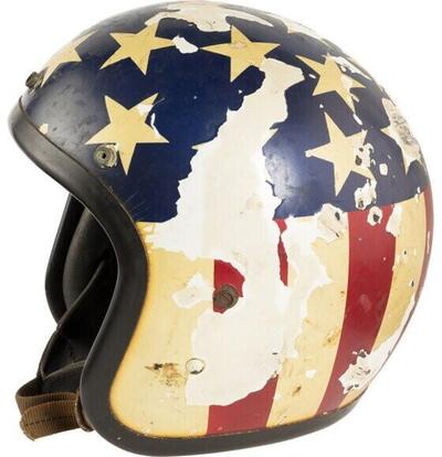 Il casco di Easy Rider &egrave; all'asta ma non riceve offerte 