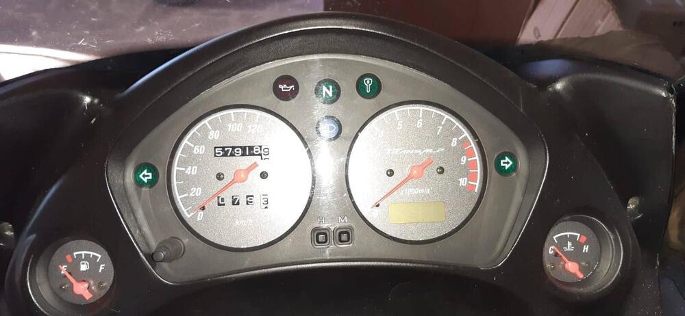 Honda Transalp XL 650V (2005 - 06) (6)