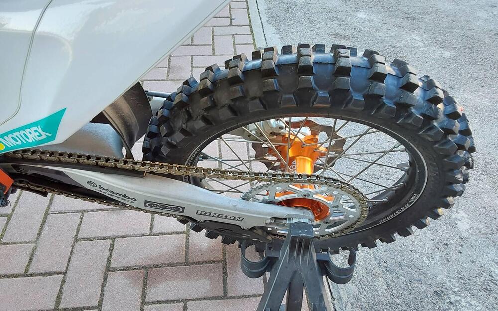 KTM 250 SX-F (2023) (5)