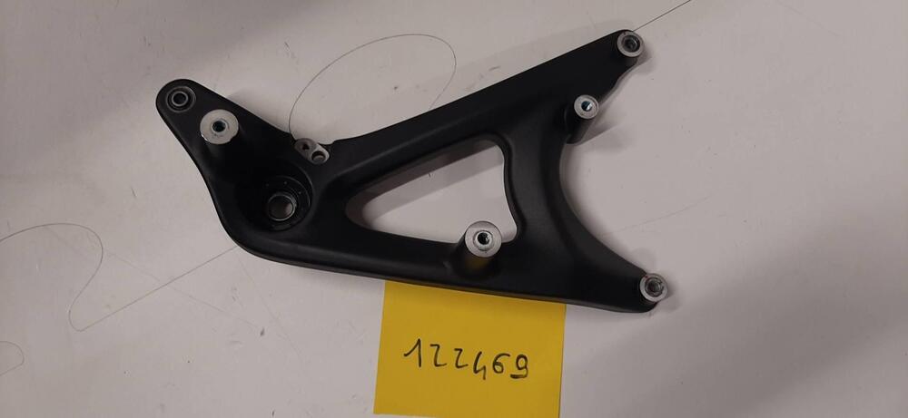 BRACCETTO POSTERIORE PER SYM SYMPHONY ST 200/JET 1