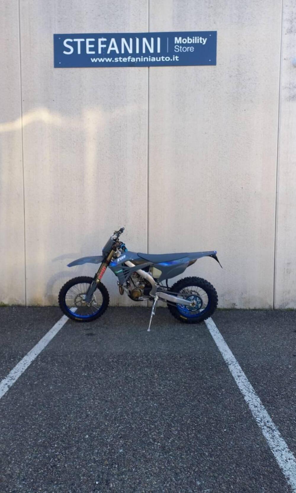 Tm Moto EN 250 ES Fi 4T TM Corse (2025)