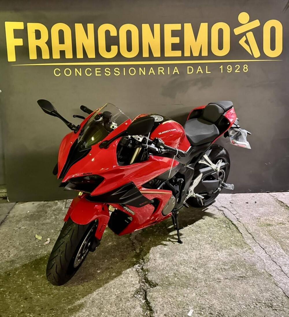 QJ Motor SRK 800 RR (2025) (2)