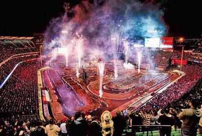 Supercross 2025: -9 giorni al via! Tutto quello che c'&egrave; da sapere