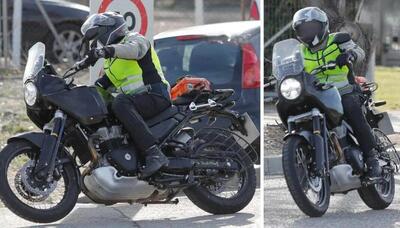 La Royal Enfield Himalayan bicilindrica non &egrave; pi&ugrave; un mistero. Eccola!