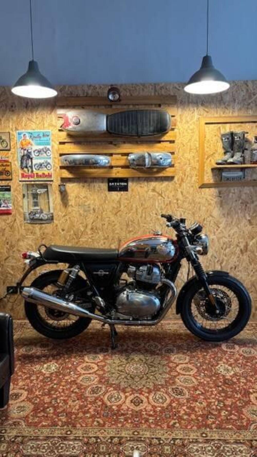 Royal Enfield Interceptor 650 (2021 - 26) (2)