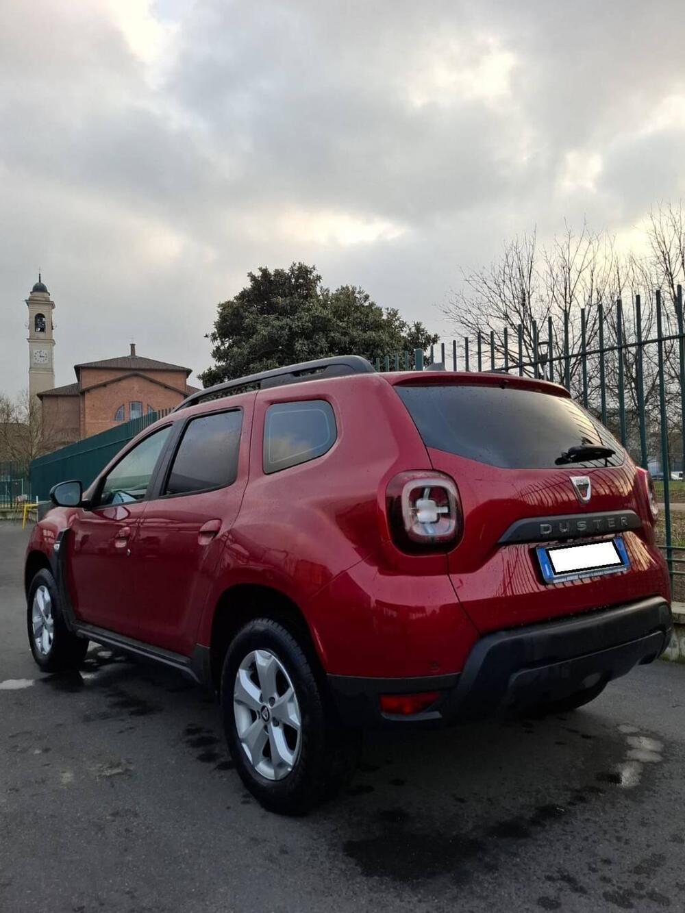 Dacia Duster usata a Milano (15)