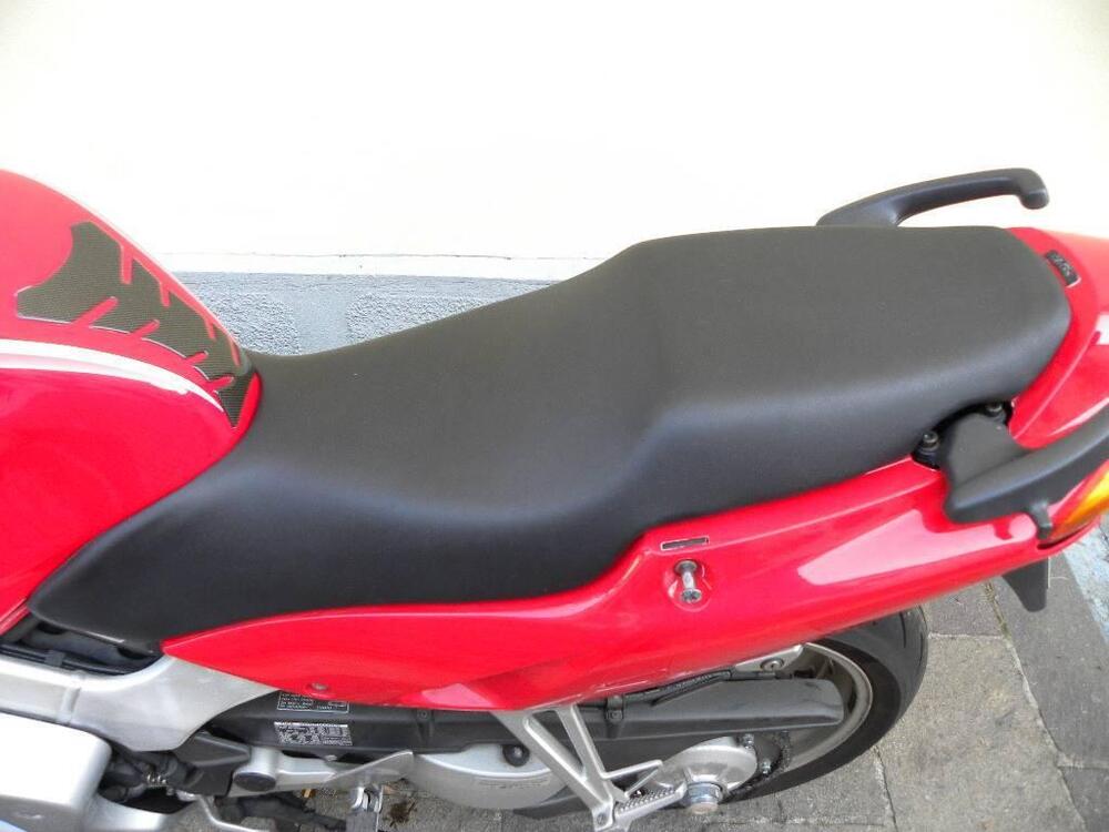 Honda VFR 800 (11)