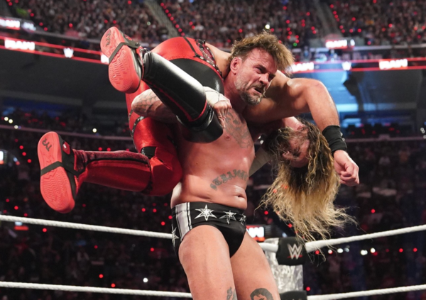 Wwe Raw debutta su Netflix, com&#039;&egrave; andata? Vecchie leggende (The Rock, John Cena e Hulk Hogan) e un trionfo (Cm Punk o Seth Rollins?). E Logan Paul (in attesa di McGregor?)...